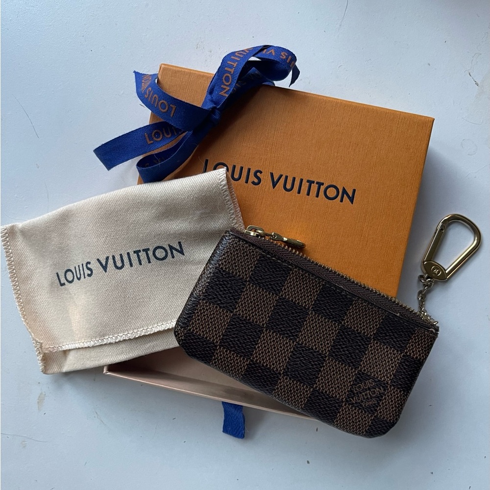 Louis Vuitton Key Pouch Damier Ebene